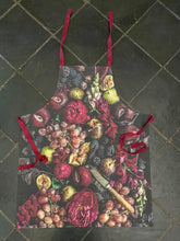 Load image into Gallery viewer, Apron with floral print and fruits, BOLTE Home Textiles Collection