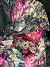 Load image into Gallery viewer, mongolian fleece blanket with floral print and fruits, BOLTE Home Textiles Collection