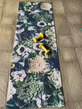 Load image into Gallery viewer, Yoga Mat