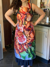 Load image into Gallery viewer, Apron with floral print and fruits, BOLTE Home Textiles Collection