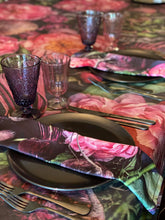 Load image into Gallery viewer, Bespoke Napkins with floral print and fruits, BOLTE Home Textiles Collection