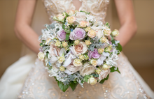 Load image into Gallery viewer, florist london, florist, florist uk, contactless flower delivery, flower delivery, flower delivery uk, home flowers london, event florist london, event florist, event designer london, luxury wedding planner, home interior, luxury event florist london, luxury florist london