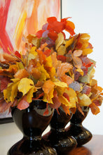 Load image into Gallery viewer, florist london, florist, florist uk, contactless flower delivery, flower delivery, flower delivery uk, home flowers london, event florist london, event florist, event designer london, luxury wedding planner, home interior, luxury event florist london, luxury florist london