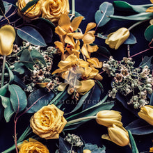Load image into Gallery viewer, Bespoke Napkins with floral print and fruits, BOLTE Home Textiles Collection